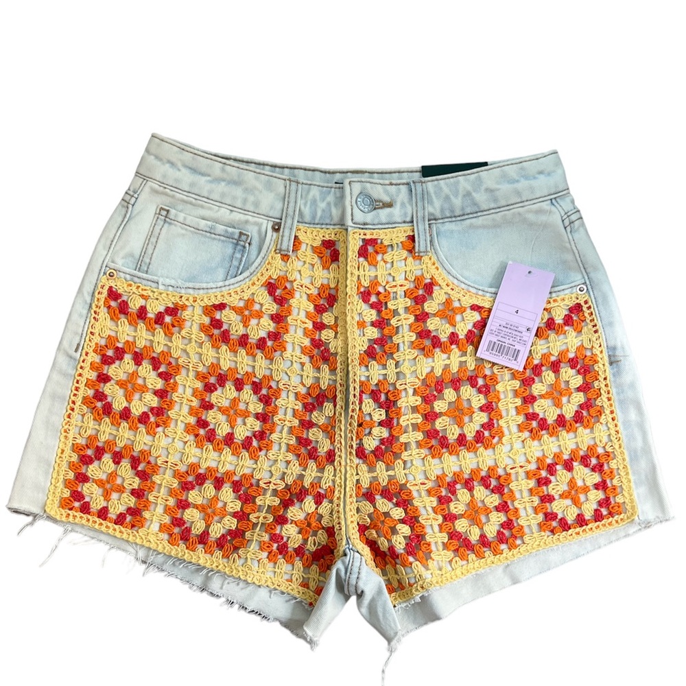 Wild Fable Highest Rise Cut Off Button Fly Shorts with Crochet Detailing size 4